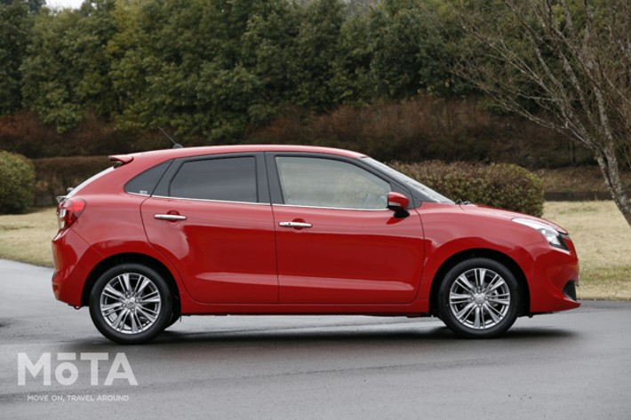 スズキ バレーノ XT(1リッターターボ)[2016年発売／マルチ・スズキ・インディア社(インド) マネサール工場]製