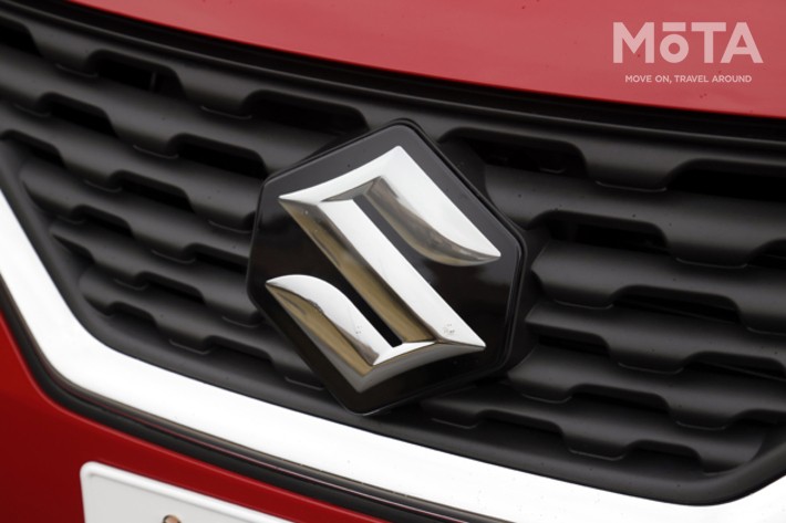 スズキ バレーノ XT(1リッターターボ)[2016年発売／マルチ・スズキ・インディア社(インド) マネサール工場]製