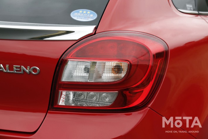 スズキ バレーノ XT(1リッターターボ)[2016年発売／マルチ・スズキ・インディア社(インド) マネサール工場]製