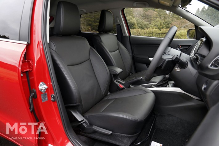 スズキ バレーノ XT(1リッターターボ)[2016年発売／マルチ・スズキ・インディア社(インド) マネサール工場]製