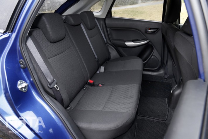 スズキ バレーノ XG(1.2リッター4気筒エンジン)[2016年発売／マルチ・スズキ・インディア社(インド) マネサール工場]製