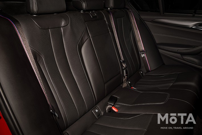 BMW 新型M5 Competition