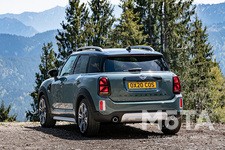 ミニ 新型ミニ クロスオーバー