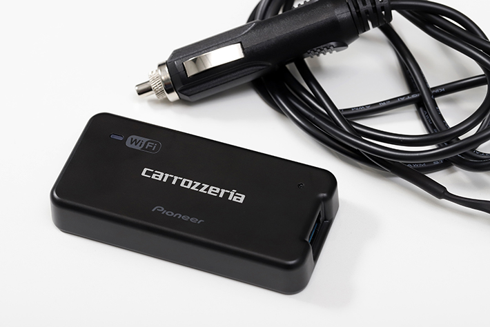 手軽に高速インターネット接続を手に入れられる車載用Wi-Fiルーターを