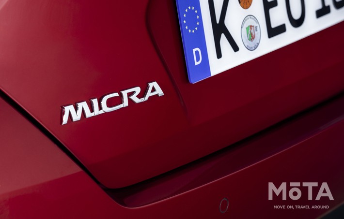 日産 マイクラ（北米仕様車）