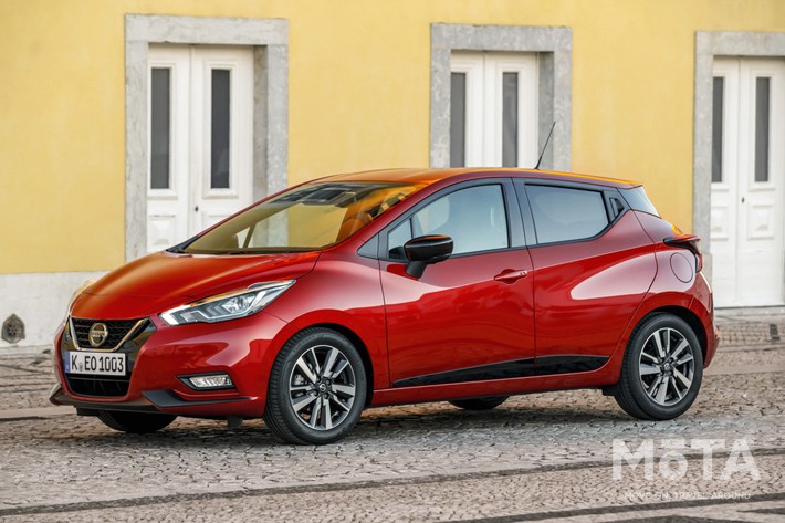 日産 マイクラ（北米仕様車）