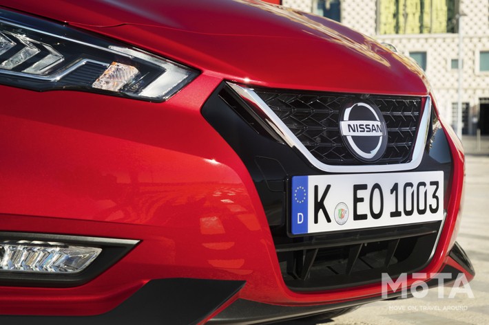 日産 マイクラ（北米仕様車）