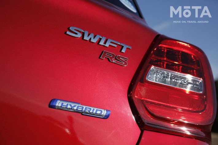 スズキ スイフト HYBRID RS セーフティパッケージ装着車[2WD・1.2L・CVT・マイルドハイブリッド]