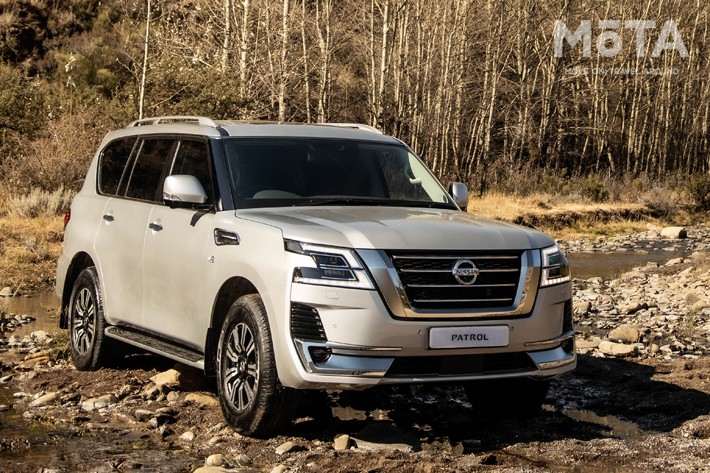 日産 パトロール(「日産 サファリ」後継モデル）