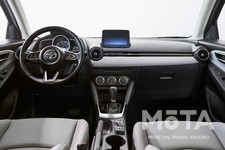 トヨタ ヤリス ハッチバック[北米仕様・2020年モデル／メキシコ製 MAZDA2 OEMモデル]