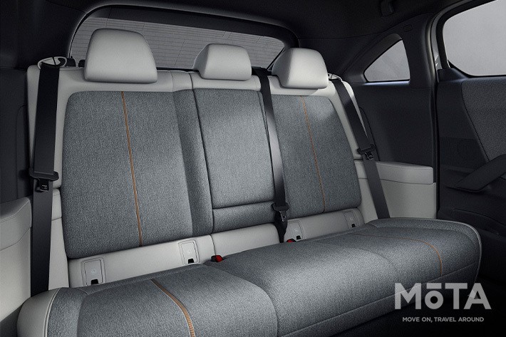 マツダ 新型MX-30