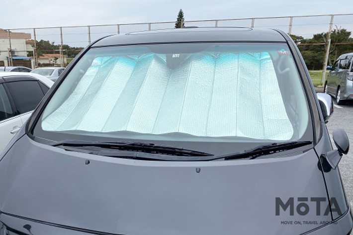 HUAHAO 新型 トヨタ ライズ RAIZE 専用 サンシェード フロントガラスサンシェード 車用サンシェード UVカット 日よけ 車中泊 遮光 断
