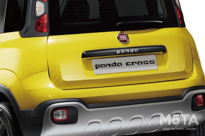 Fiat Panda Cross 4×4（フィアット パンダ・クロス・フォーバイフォー）