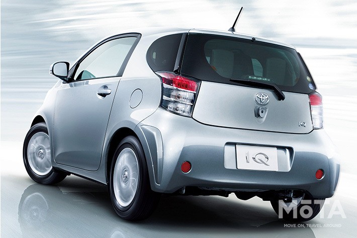 トヨタ iQ