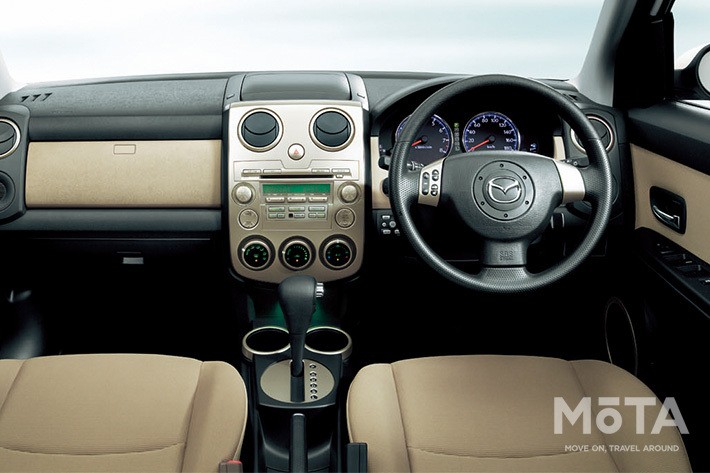 マツダ ベリーサ