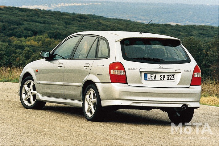 ■全長×全幅×全高:4200mm×1695mm×1420mm ■エンジン:直列4気筒 1498cc ガソリン ■最高出力:130PS/7000rpm ■最大トルク:14.4kg・m/4000rpm ■トランスミッション:5速MT ■駆動方式:FF ■販売期間:1998年~2003年 ※スペックは、1998年式 S-ワゴン 1.5R