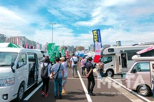 神奈川キャンピングカーフェア 過去の様子