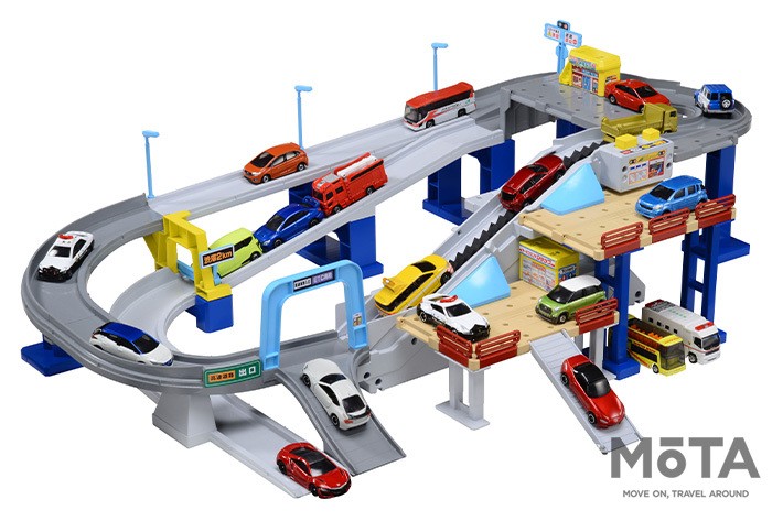 タカラトミー 2スピードでコントロール！ トミカアクション高速どうろ