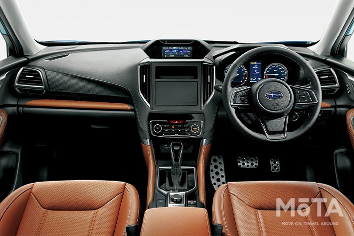 スバル 新型フォレスター[グレード：Advance]