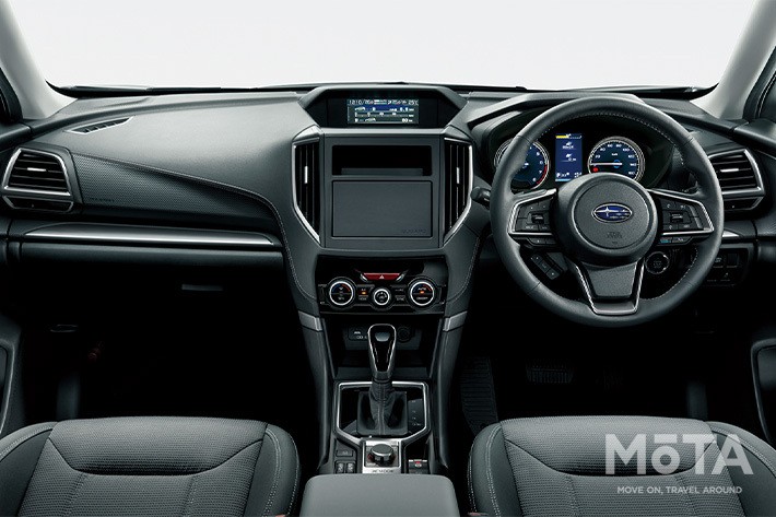 スバル 新型フォレスター[グレード：Touring]