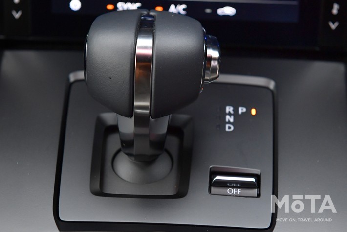 マツダ 新型MX-30