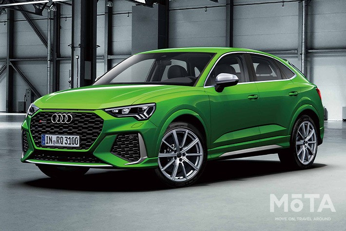 アウディ 新型RS Q3 Sportback