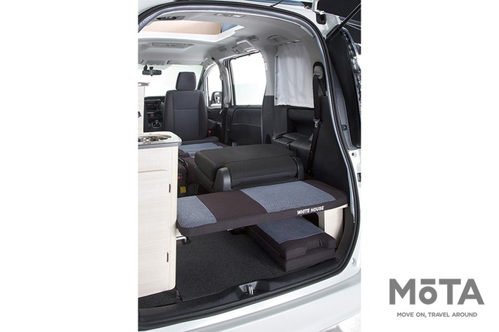 VOXY DAYS／ホワイトハウス