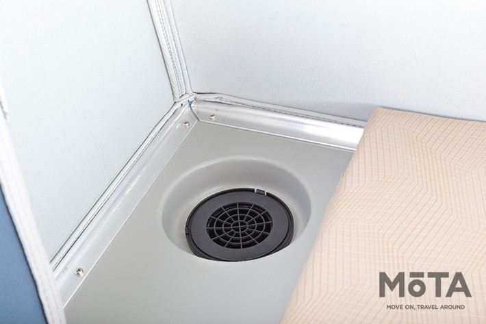 VOXY DAYS／ホワイトハウス