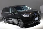 ホンダ 新型オデッセイ「ODYSSEY e:HEV ABSOLUTE EX(オデッセイ・イーエッチイーブイ・アブソルート・イーエックス)」[ボディカラー：プレミアムスパークルブラック・パール／2020年11月マイナーチェンジモデル]