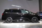 ホンダ 新型オデッセイ「ODYSSEY e:HEV ABSOLUTE EX(オデッセイ・イーエッチイーブイ・アブソルート・イーエックス)」[ボディカラー：プレミアムスパークルブラック・パール／2020年11月マイナーチェンジモデル]