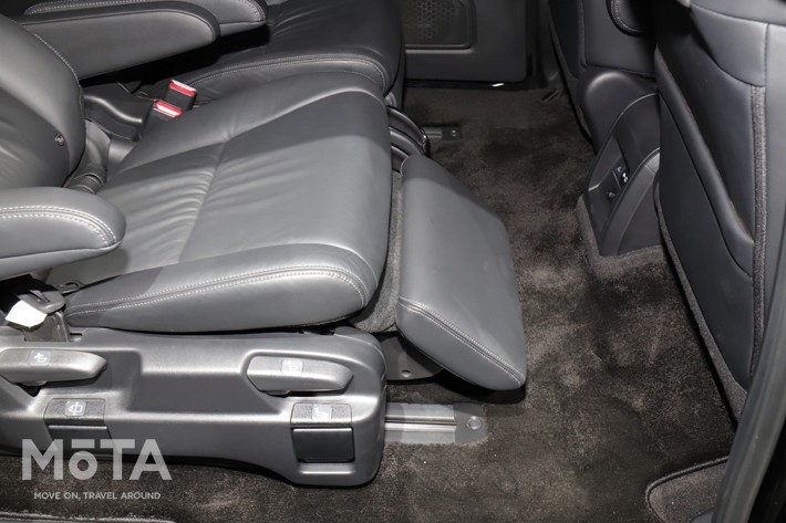 ホンダ 新型オデッセイ「ODYSSEY e:HEV ABSOLUTE EX」[2020年11月マイナーチェンジモデル]