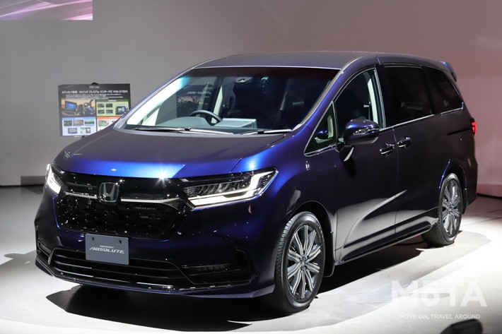 ホンダ 新型オデッセイ「ODYSSEY ホンダアクセス 純正用品装着車」[ボディカラー：オブシダンブルー・パール／2020年11月マイナーチェンジモデル]