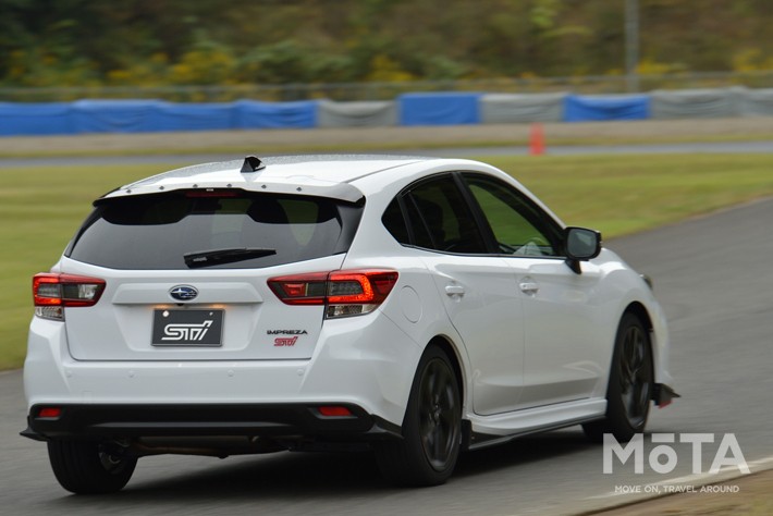 大人しいけど中身はホンモノ！ インプレッサSTIスポーツがかなり