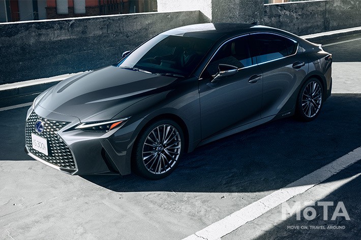 レクサス 新型IS300h“version L”