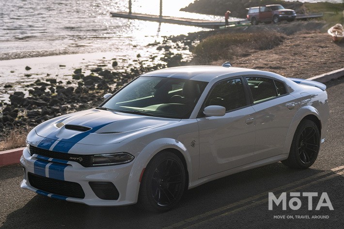 ダッジ チャージャー SRTヘルキャットワイドボディ