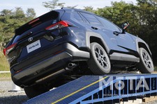 トヨタ RAV4 アドベンチャーオフロードパッケージ