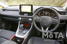 トヨタ RAV4 アドベンチャーオフロードパッケージ