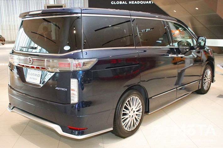 日産 エルグランド AUTECH[2020年10月改良モデル]