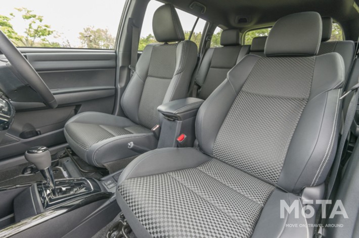 トヨタ カローラフィールダー