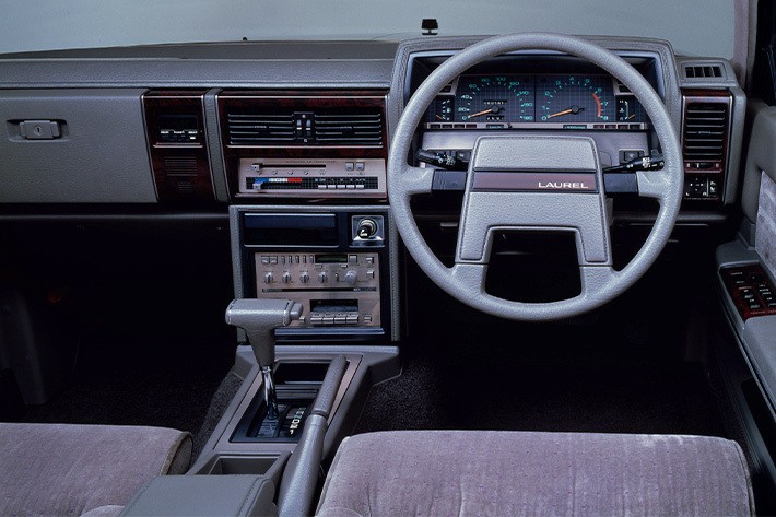 日産 ローレル（5代目：C32型）