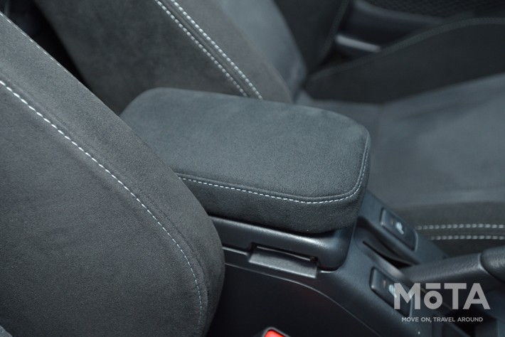 トヨタ コペンGRスポーツ TRDパーツ装着車