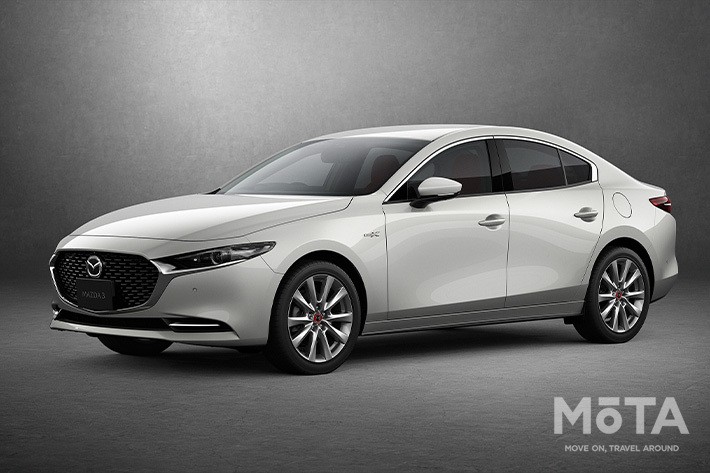 マツダ MAZDA3 SEDAN 100周年特別記念車　SKYACTIV-X搭載(国内仕様)