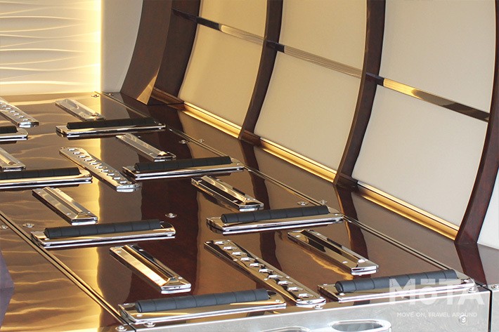 ヴェルファイアグランドリムジン