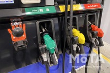 セルフ式ガソリンスタンド（画像はイメージです）