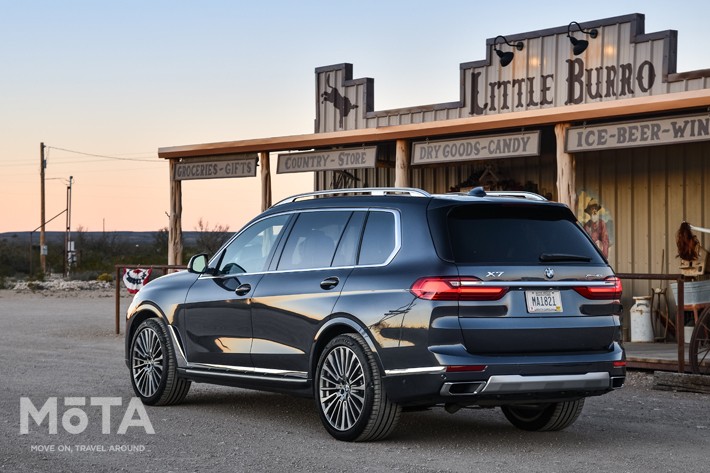 BMW X7