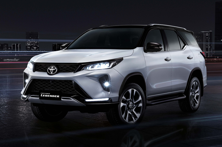 まだある トヨタにsuvの隠し玉 2つの顔を持つワイルド系suv トヨタ フォーチュナーが凛々し過ぎてシビレる 日本にない日本車 Mota まだある トヨタにsuvの隠し玉 2つの顔を持つワイルド系suv トヨタ フォーチュナーが凛々し過ぎてシビレる 日本にない日本車 Mota