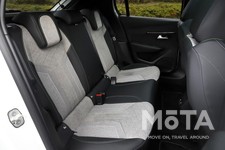プジョー 新型208