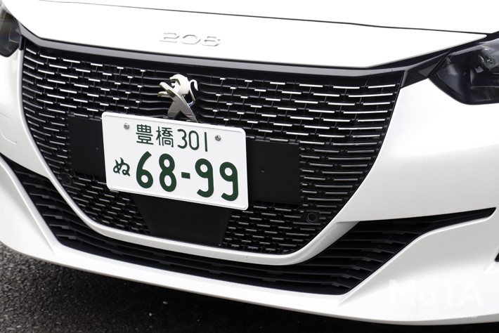 プジョー 新型208