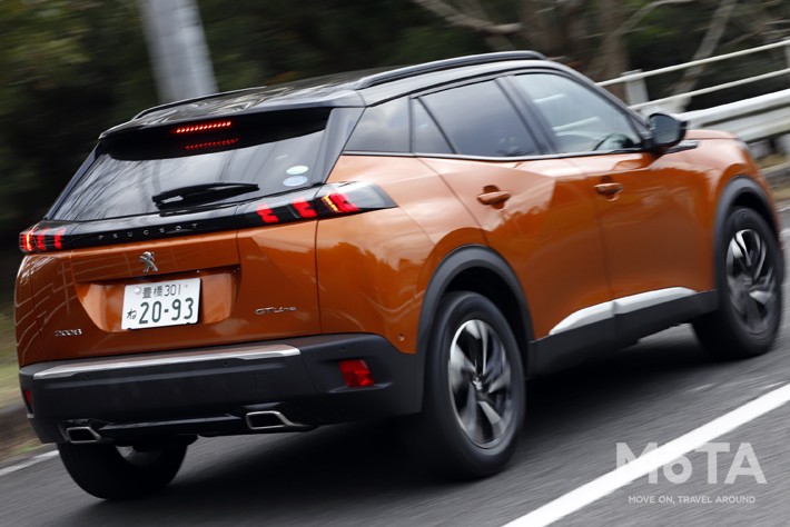 プジョー 新型2008