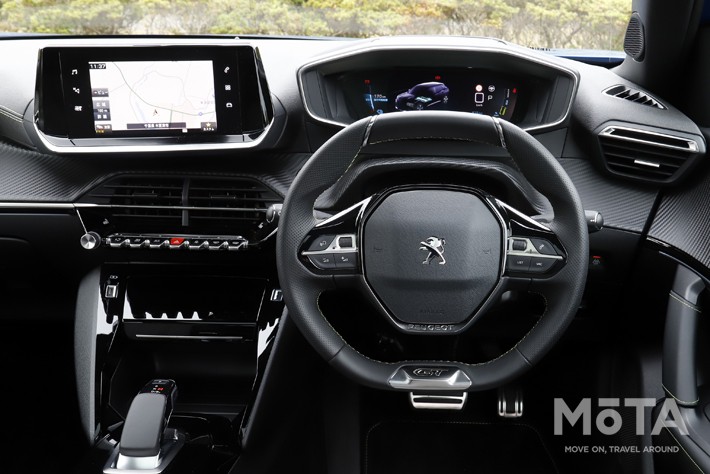 プジョー 新型e-2008